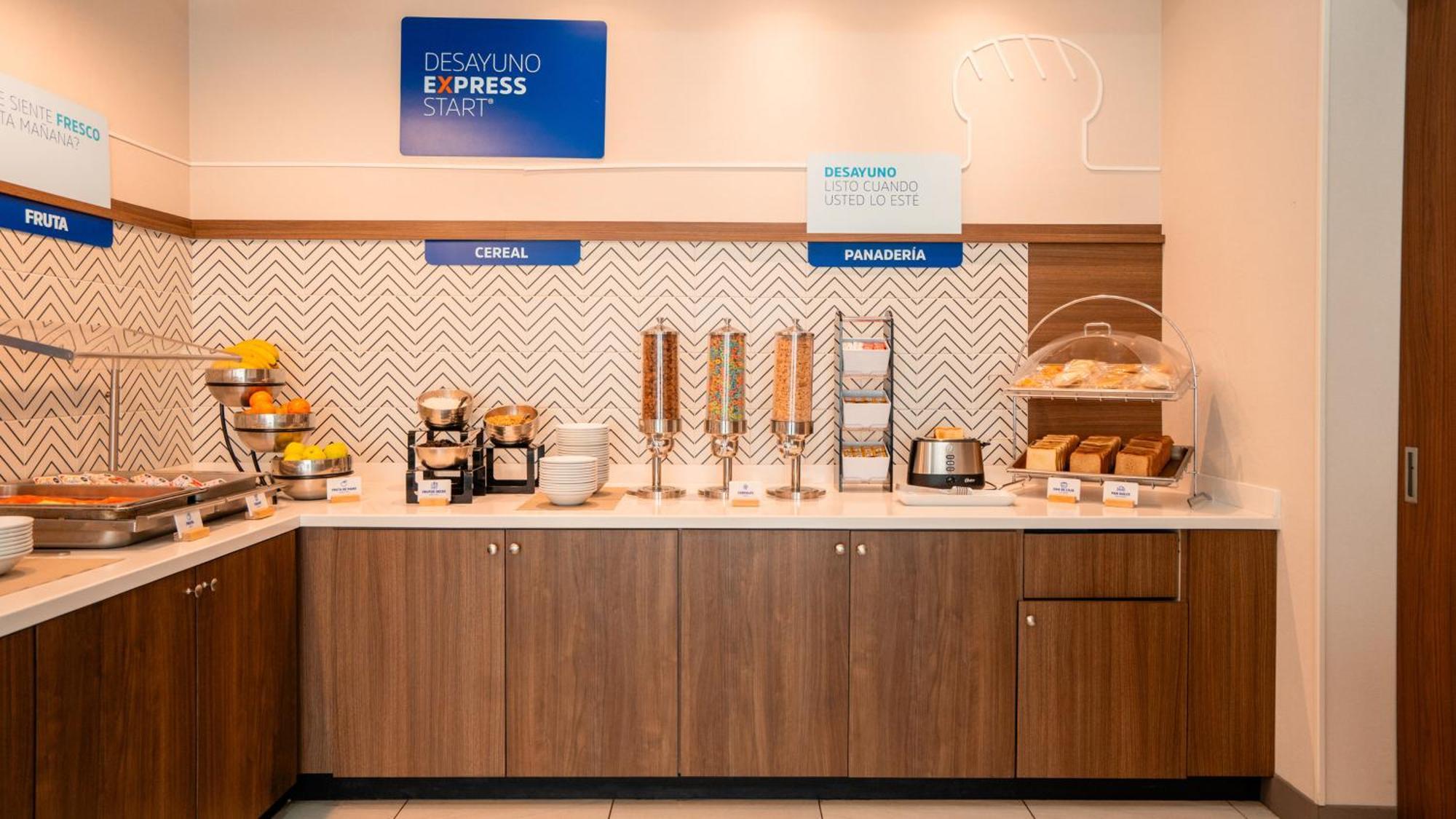 Holiday Inn Express Hotel & Suites Cd. Juarez - Las Misiones By Ihg Buitenkant foto